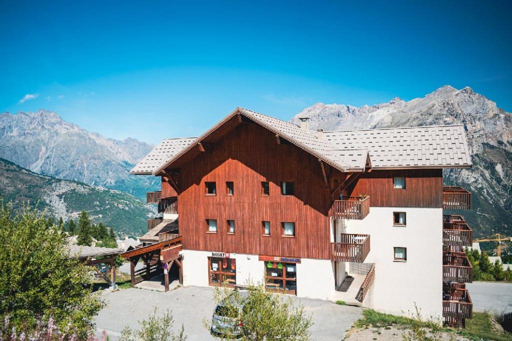 Les Gentianes By Actisource Aparthotel Puy-Saint-Vincent Buitenkant foto