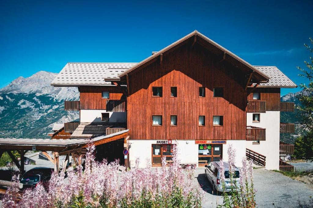 Les Gentianes By Actisource Aparthotel Puy-Saint-Vincent Buitenkant foto