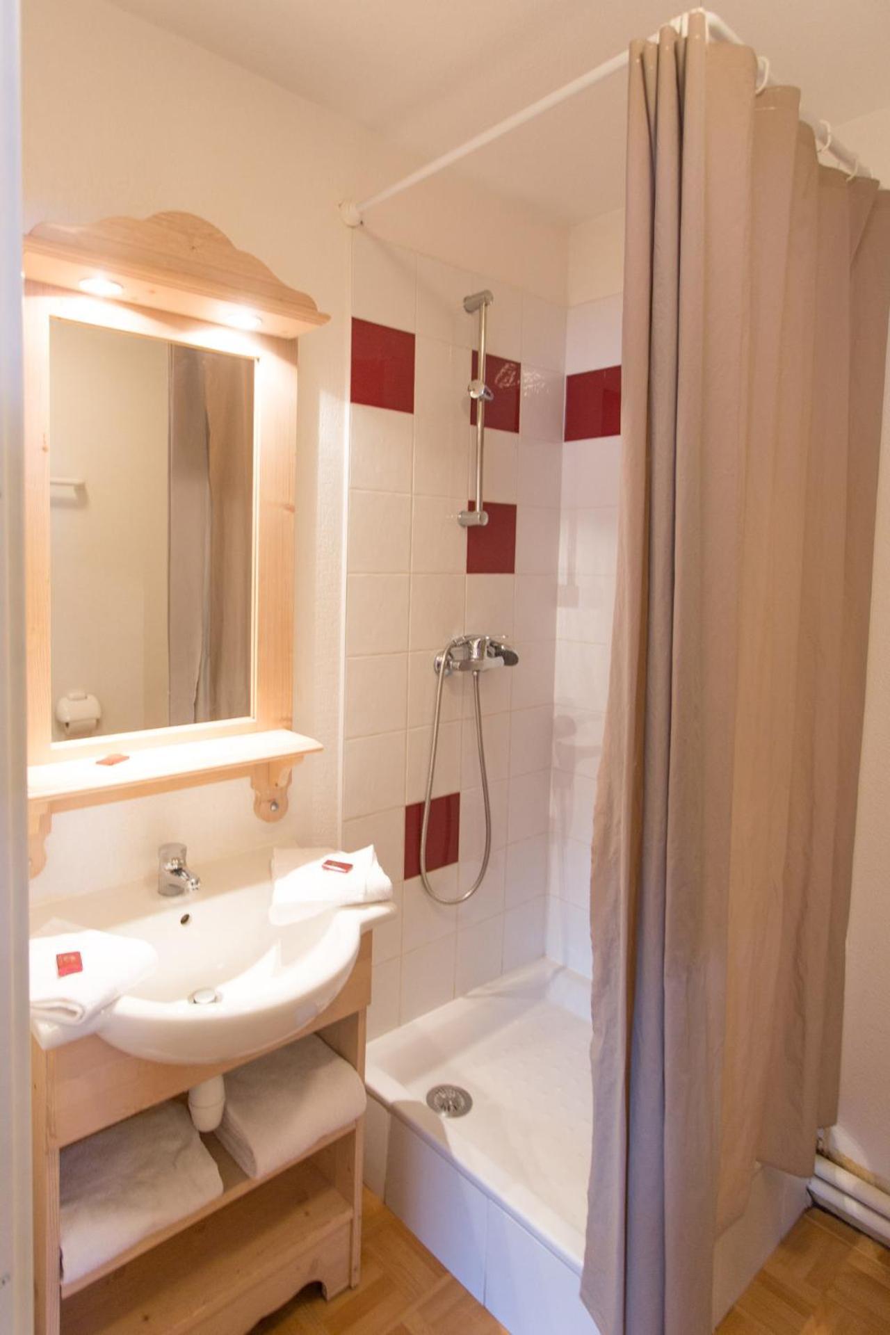 Les Gentianes By Actisource Aparthotel Puy-Saint-Vincent Buitenkant foto